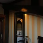 Palacio La Casona De Cerrazo