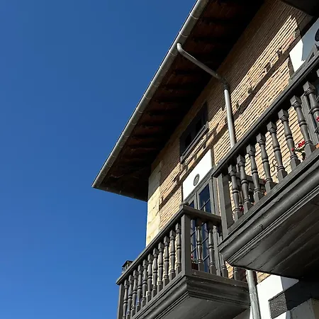 Palacio La Casona De Cerrazo