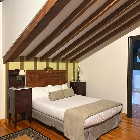 Hotel Palacio La Casona De