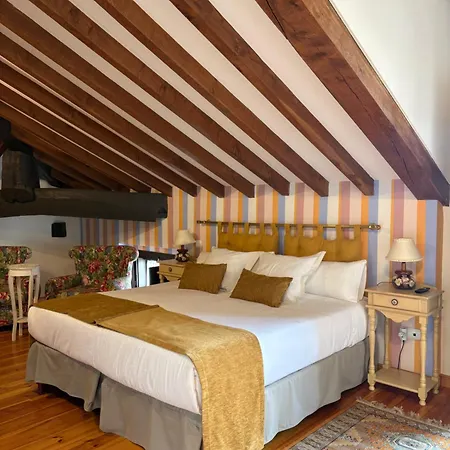 Palacio La Casona De 3*