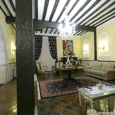 Palacio La Casona De 3*