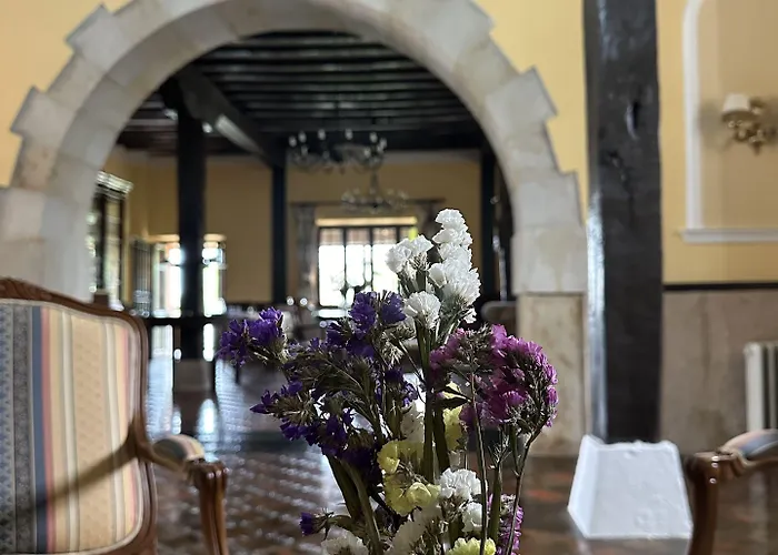 Palacio La Casona De Cerrazo