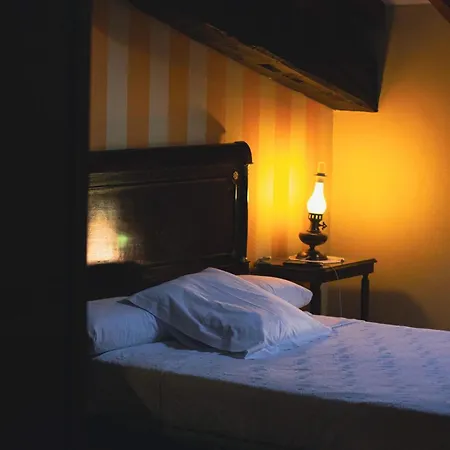 La Casona De 3* Cerrazo