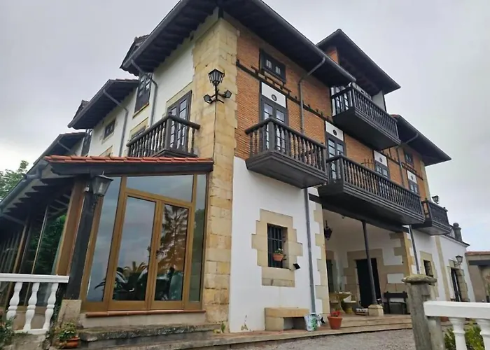 Palacio La Casona De 酒店 3*